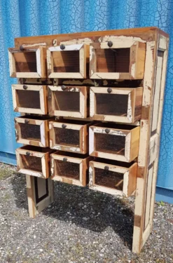 Meuble de marchand - chiffonnier 12 tiroirs en teck