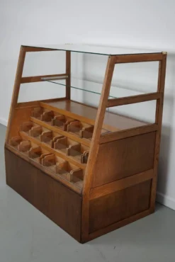 Meuble de mercerie ou comptoir de magasin espagnol ancien en hêtre et chêne, années 1950