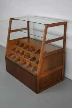 Meuble de mercerie ou comptoir de magasin espagnol ancien en hêtre et chêne, années 1950