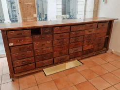 Meuble de métier