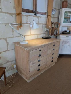 Meuble de métier ancien