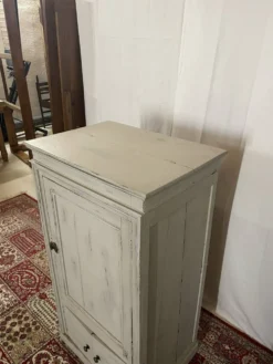 Meuble de métier ancien patiné
