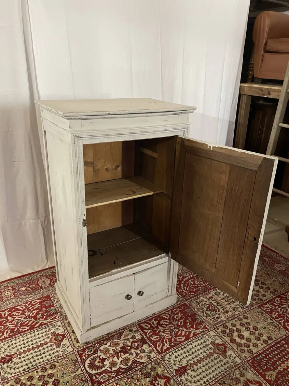 Meuble de métier ancien patiné