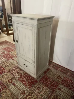 Meuble de métier ancien patiné