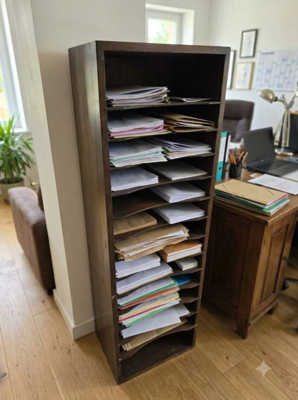 Meuble de métier à casiers des années 50