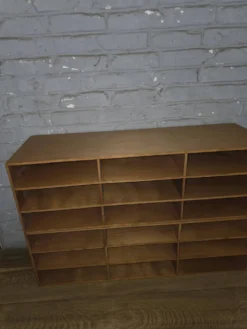 Meuble de métier à casiers des années 60
