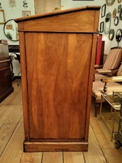 Meuble de métier écritoire en noyer XIXème