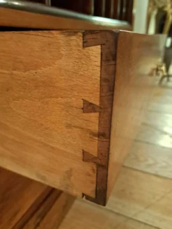 Meuble de métier écritoire en noyer XIXème