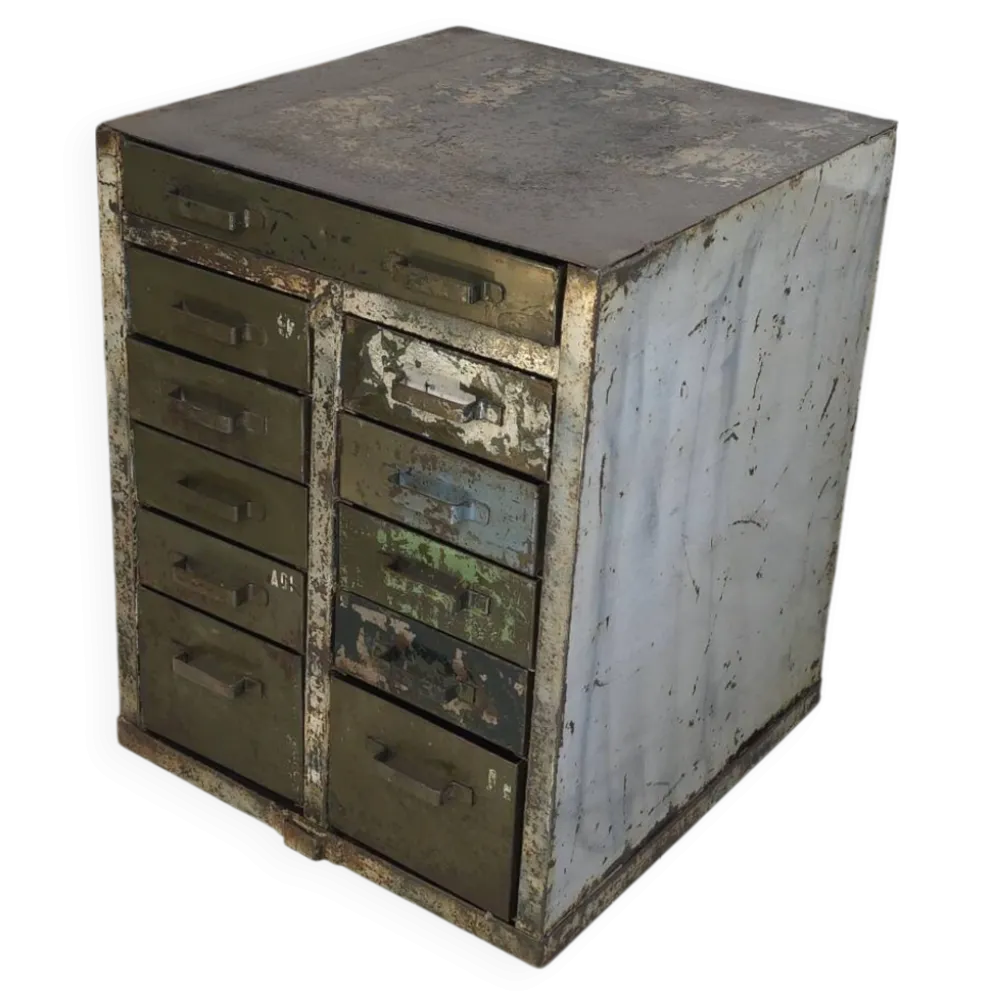 Meuble de métier de l'armée française à tiroirs