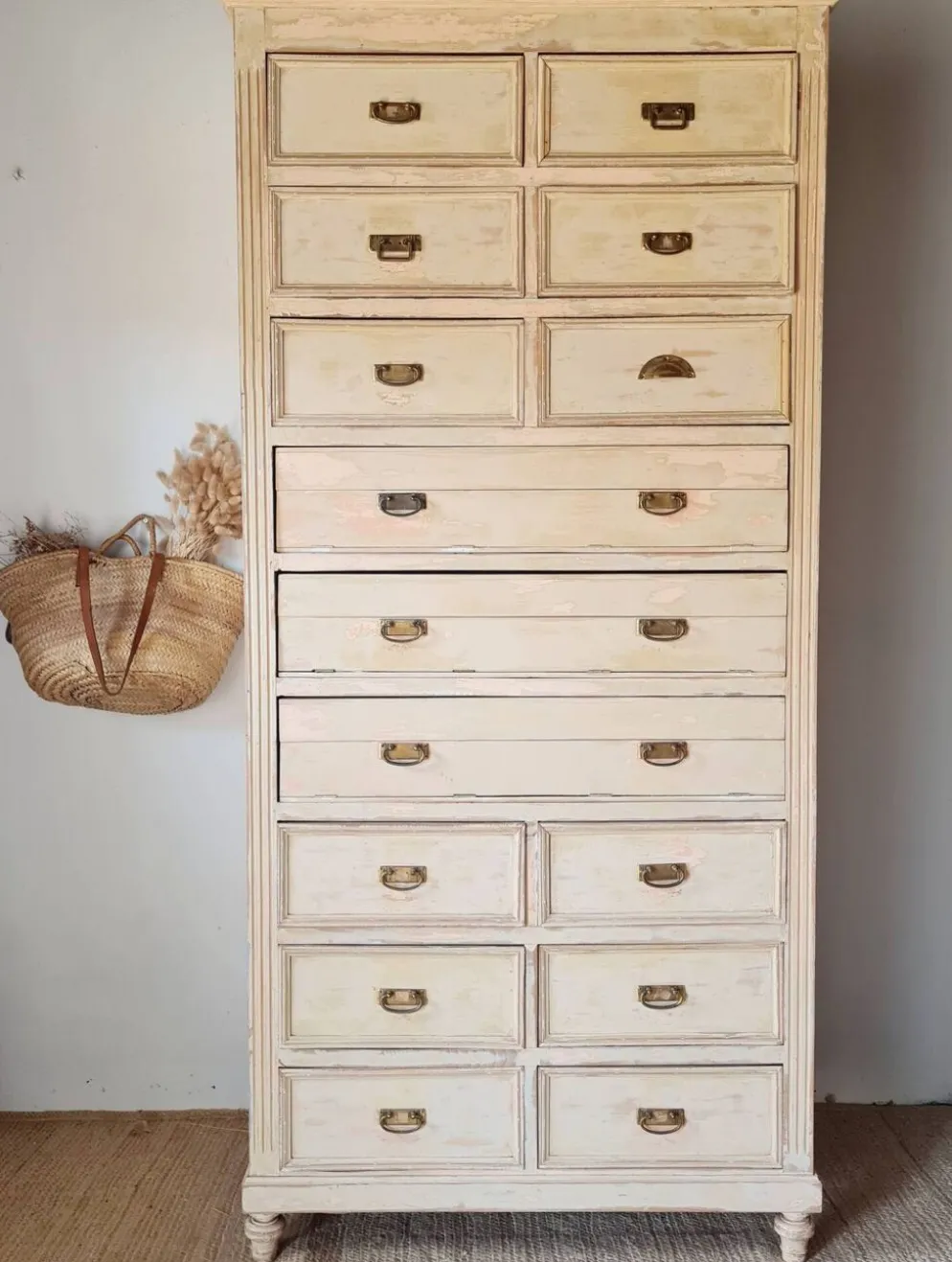 Meuble de métier, de mercerie - commode haute patinée