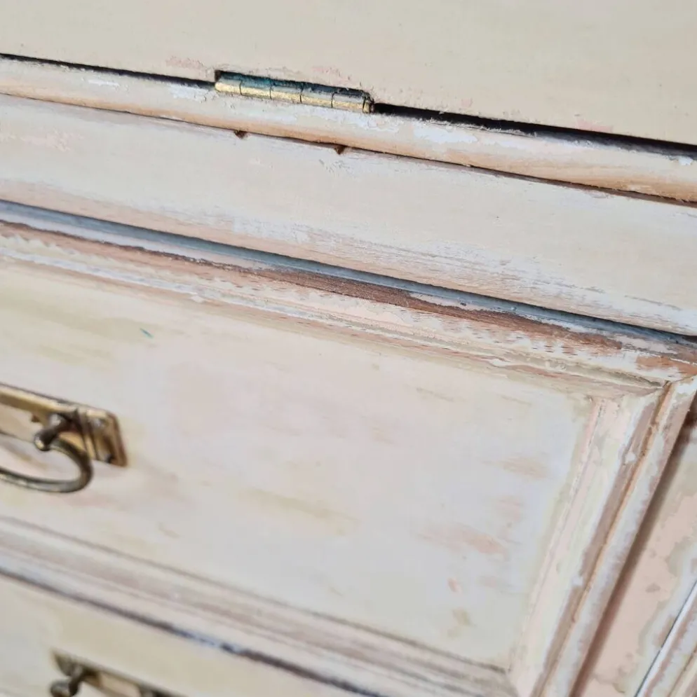 Meuble de métier, de mercerie - commode haute patinée