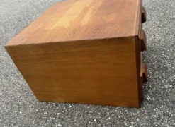 Meuble de métier en chêne à 4 tiroirs