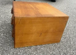 Meuble de métier en chêne à 4 tiroirs