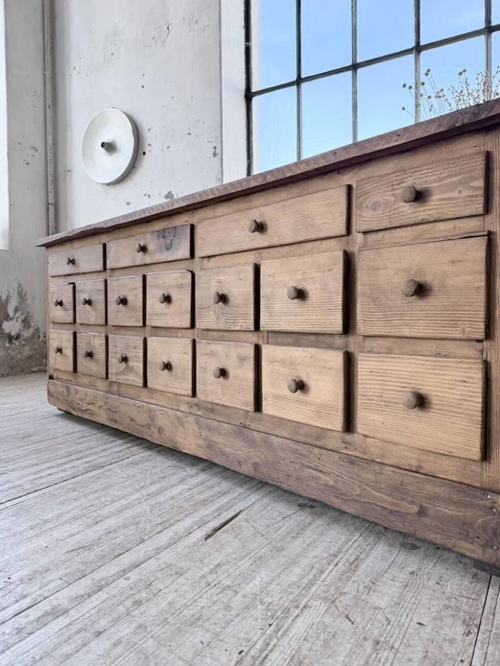 Meuble de métier 1950 en pin