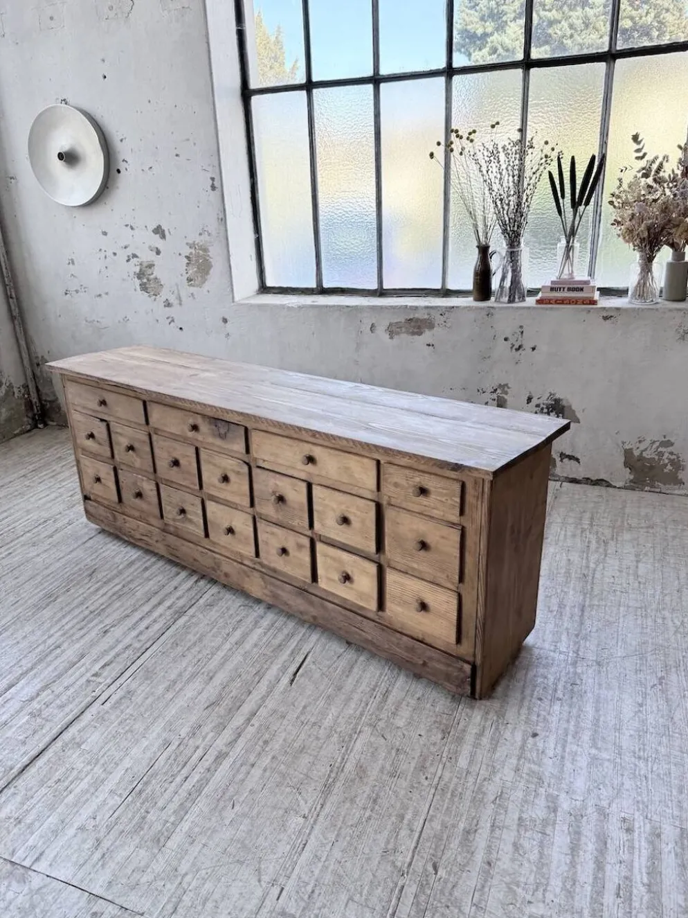 Meuble de métier 1950 en pin
