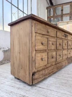 Meuble de métier 1950 en pin