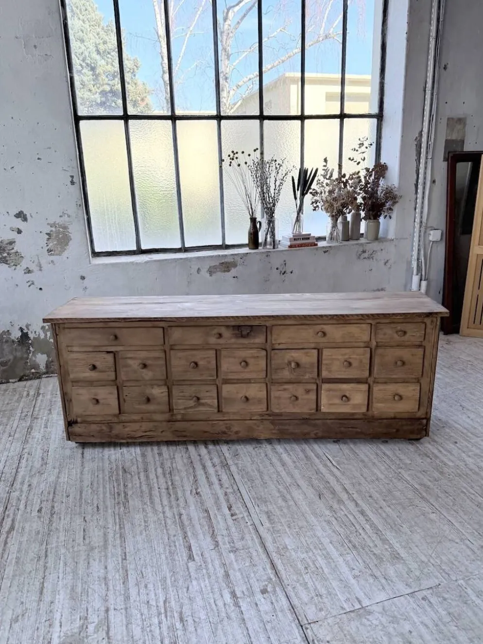 Meuble de métier 1950 en pin