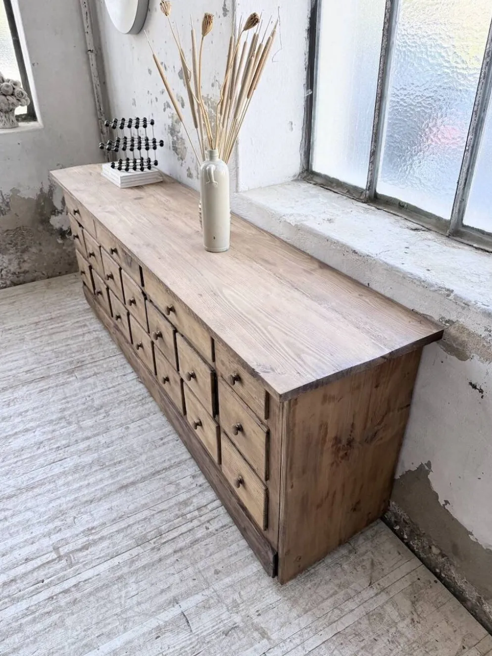 Meuble de métier 1950 en pin