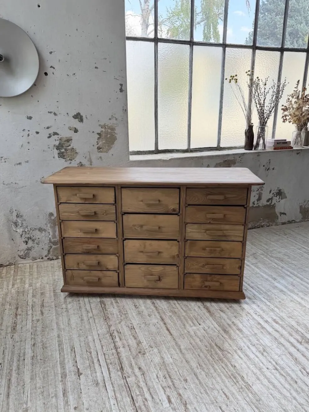 Meuble de métier en pin 1950