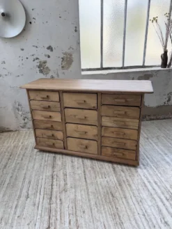 Meuble de métier en pin 1950