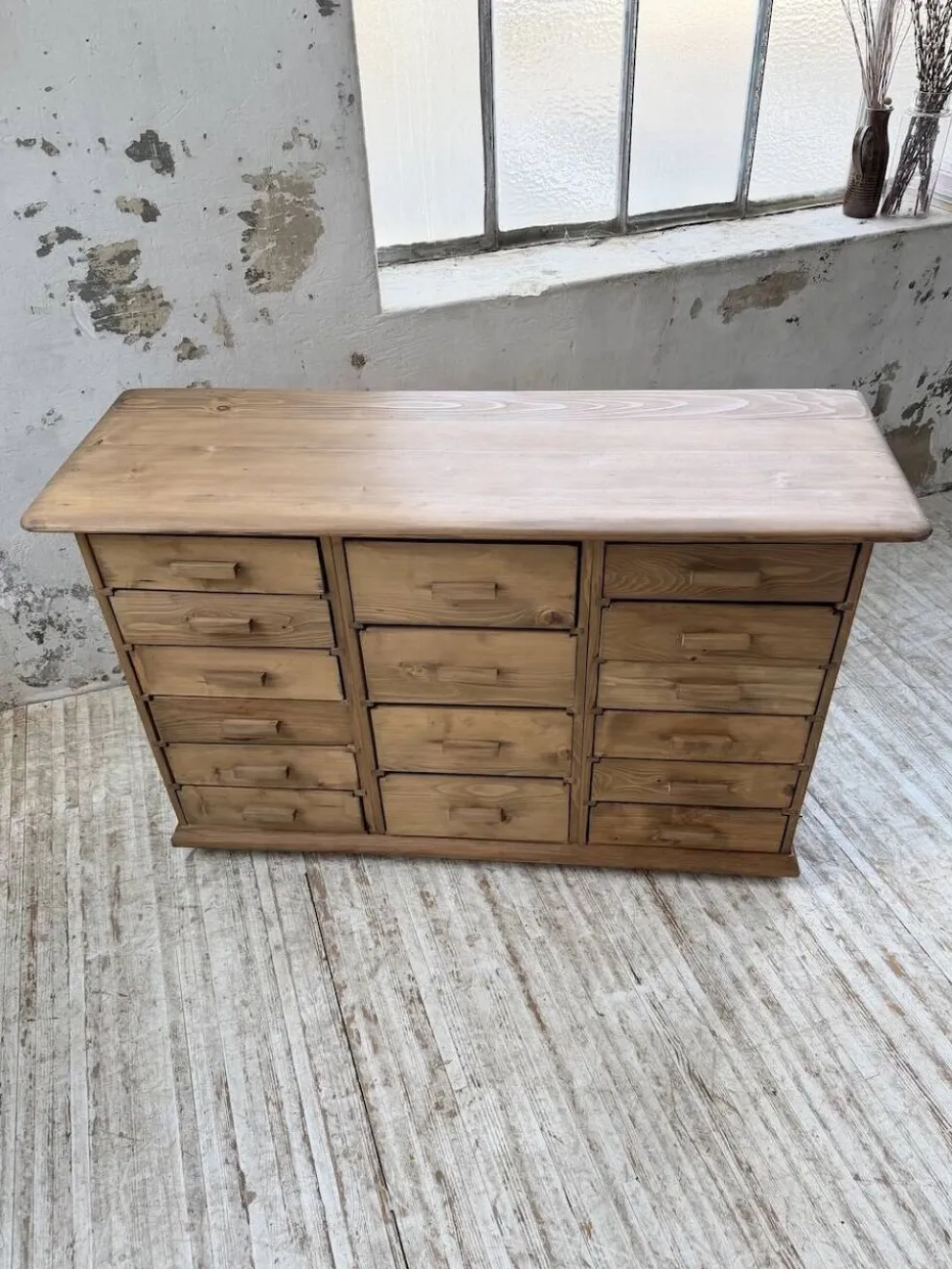Meuble de métier en pin 1950