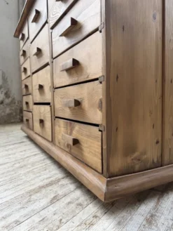 Meuble de métier en pin 1950