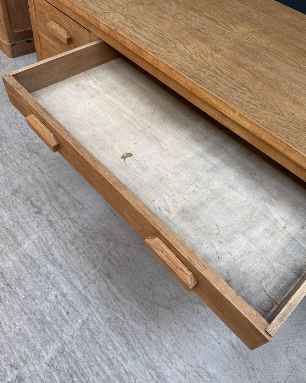 Meuble de métier, îlot en chêne (rénové)