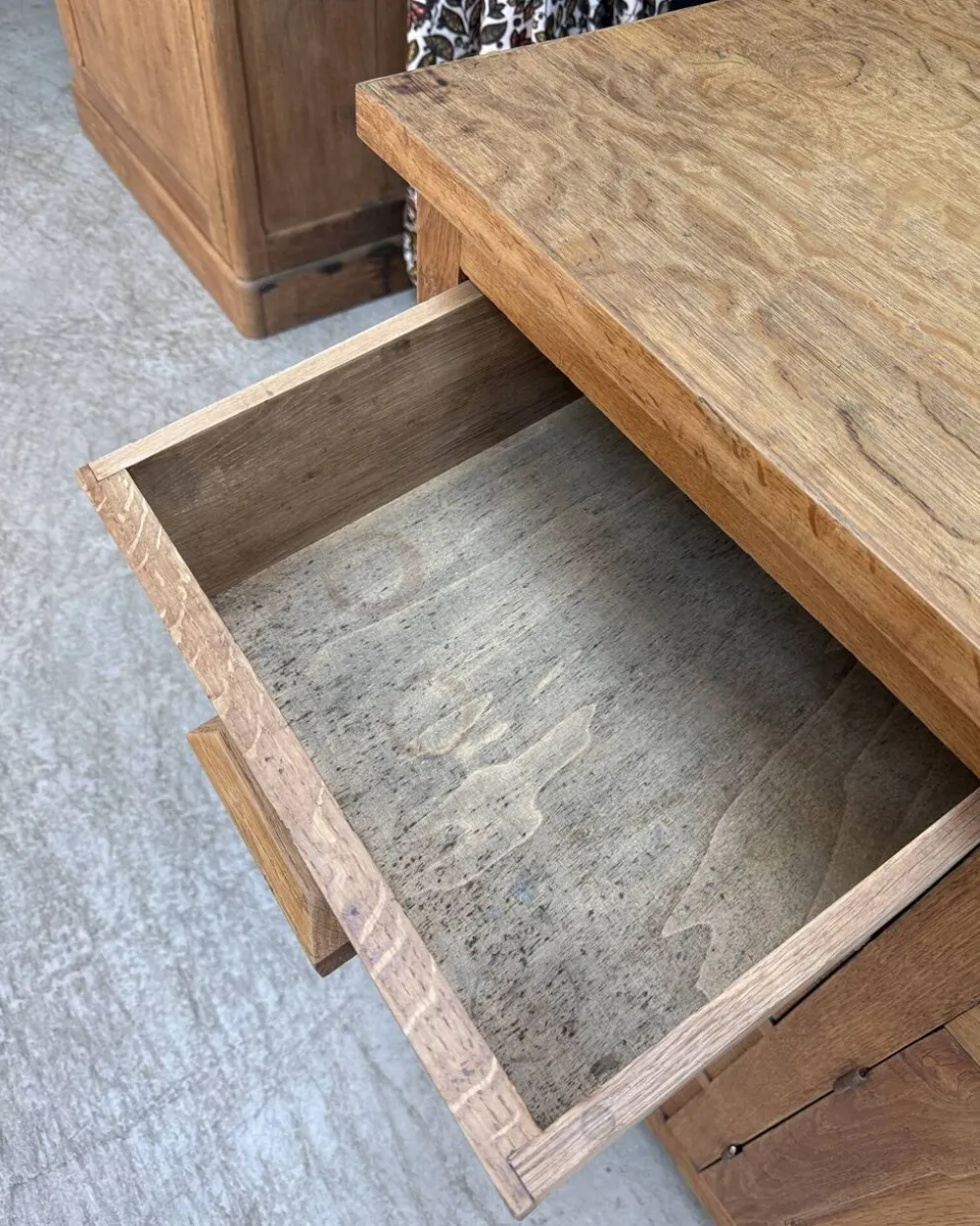 Meuble de métier, îlot en chêne (rénové)