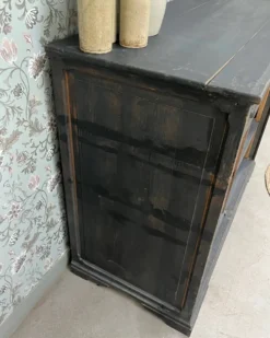 Meuble de métier patiné