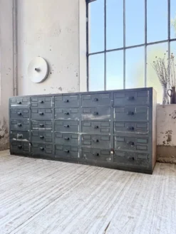 Meuble de métier patiné bleue à tiroirs XL chêne hêtre