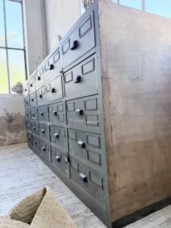 Meuble de métier patiné bleue à tiroirs XL chêne hêtre