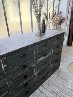 Meuble de métier patiné bleue à tiroirs XL chêne hêtre