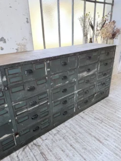 Meuble de métier patiné bleue à tiroirs XL chêne hêtre