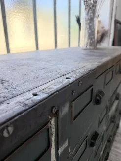 Meuble de métier patiné bleue à tiroirs XL chêne hêtre