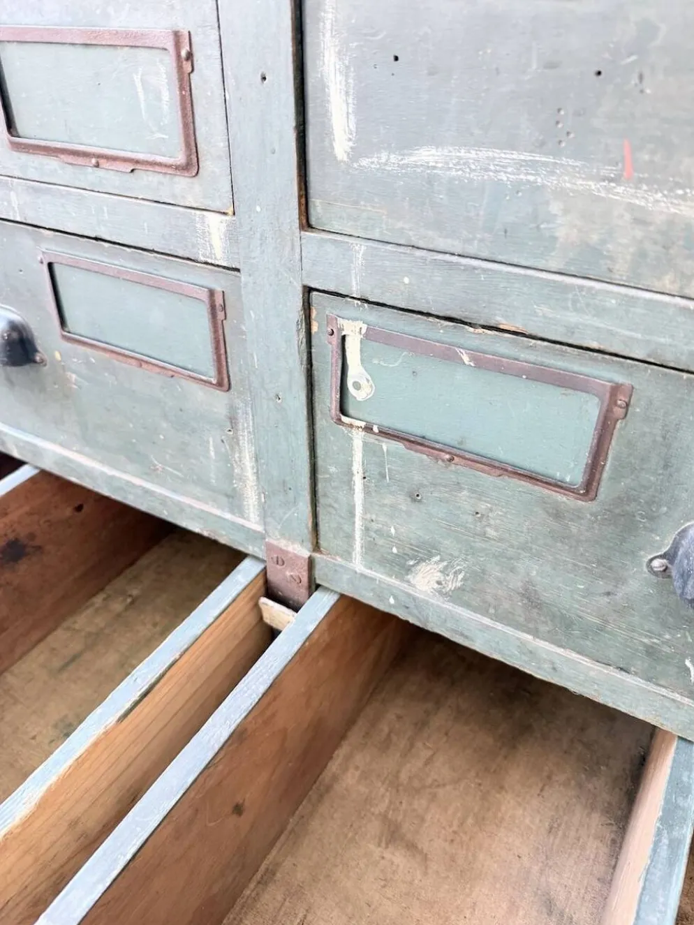 Meuble de métier patiné bleue à tiroirs XL chêne hêtre