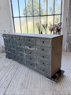 Meuble de métier patiné bleue à tiroirs XL chêne hêtre