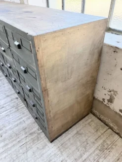 Meuble de métier patiné bleue à tiroirs XL chêne hêtre