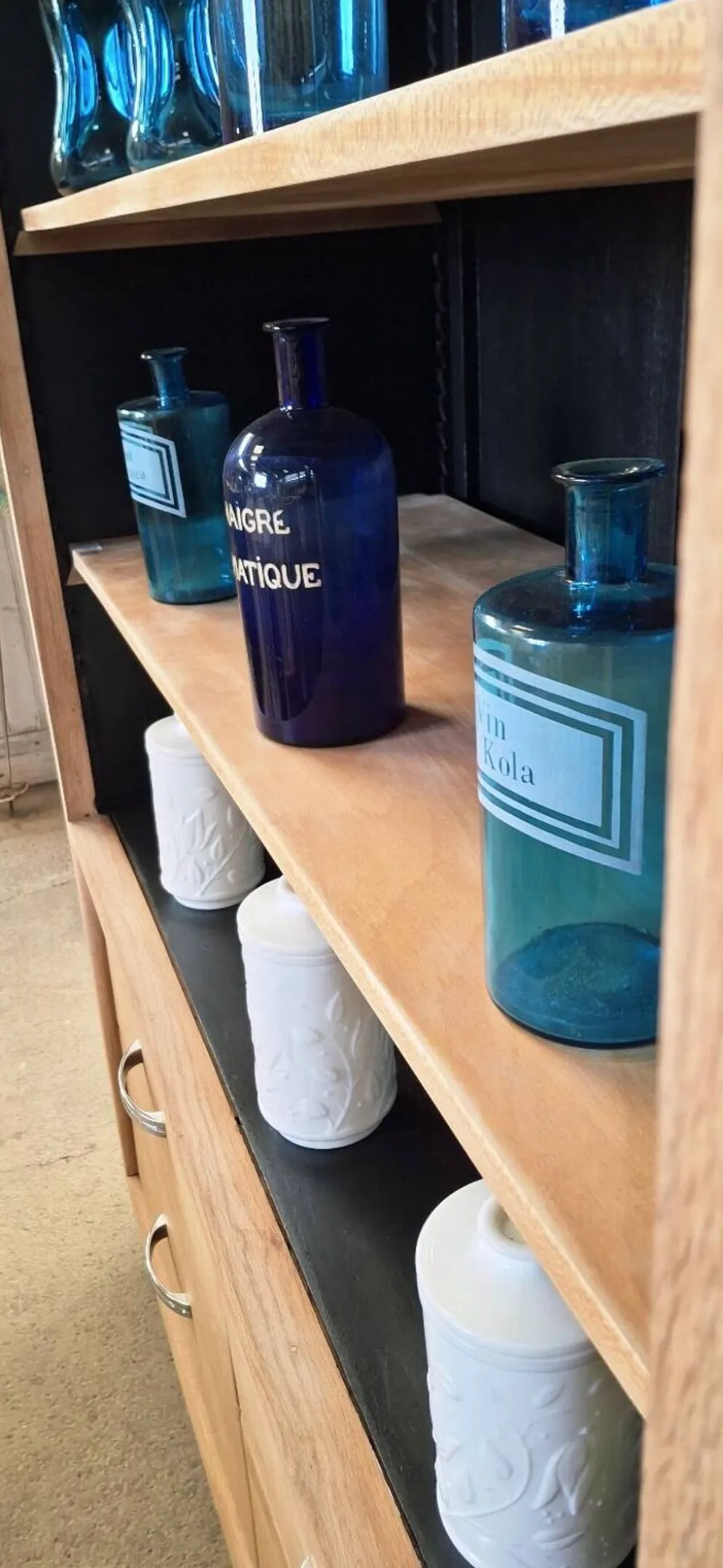 Meuble de métier épicerie