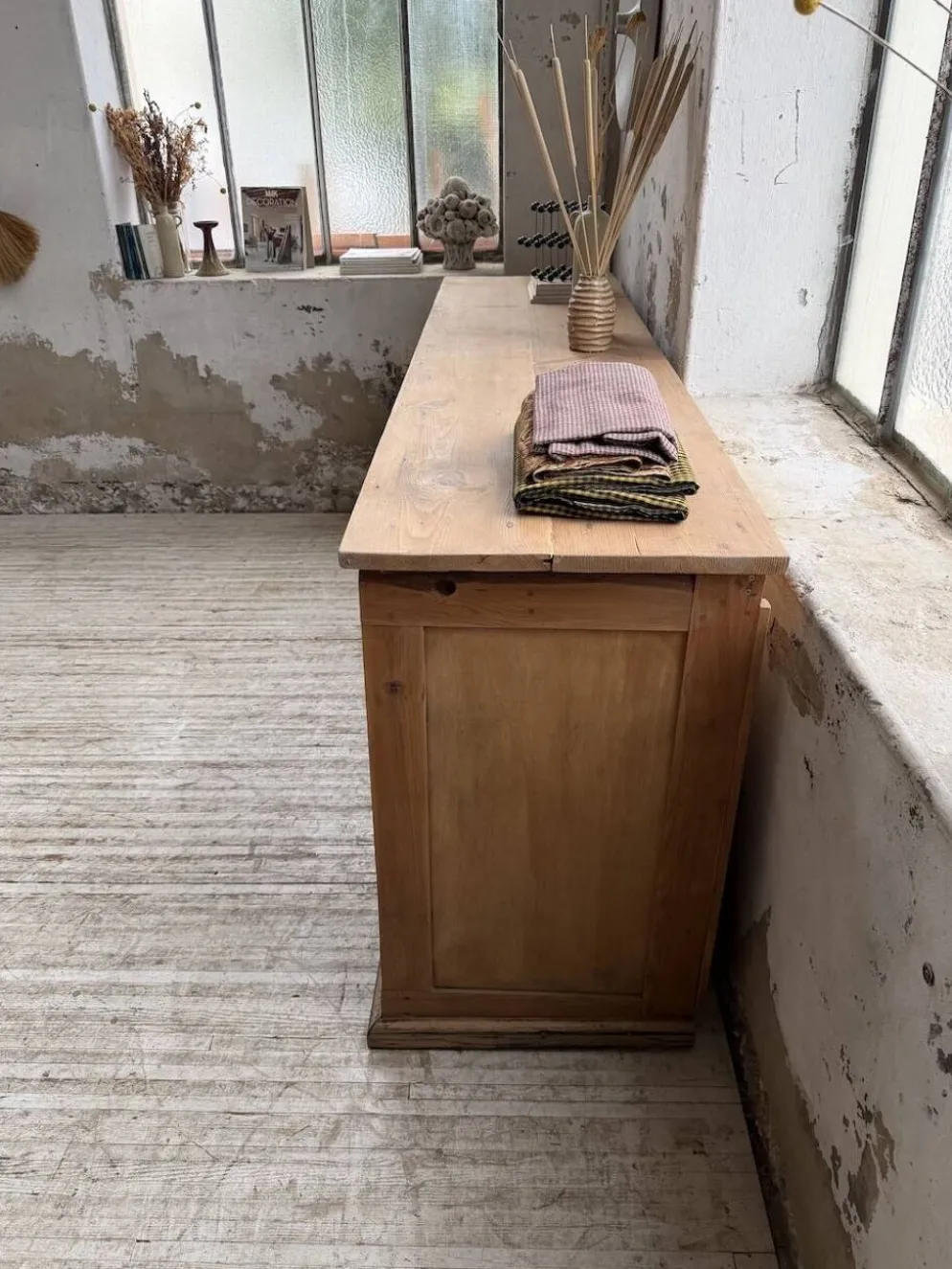 Meuble de métier pin XL années 50