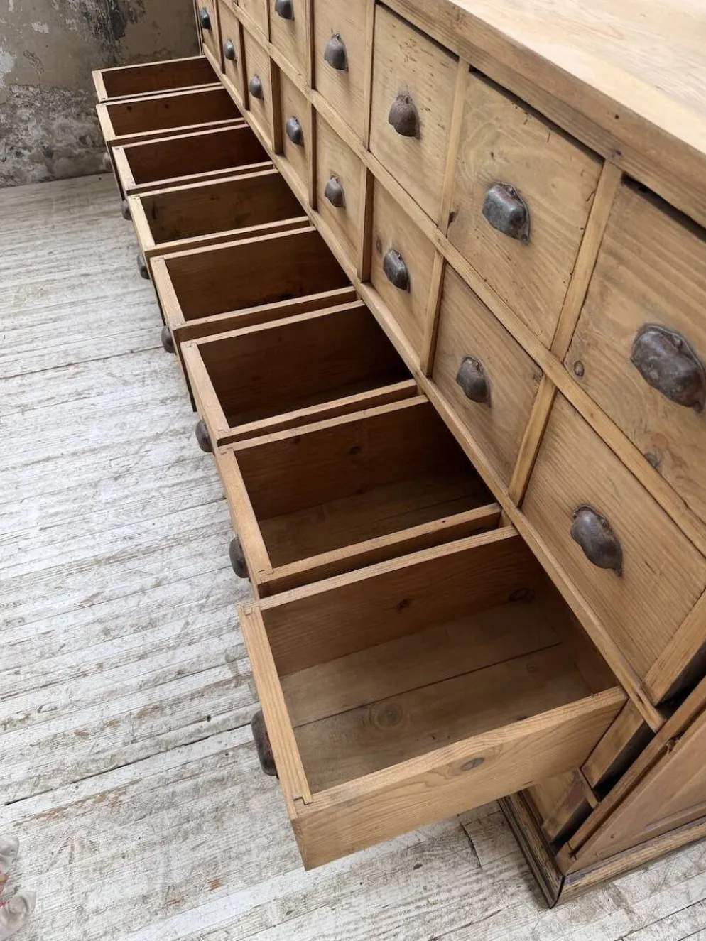 Meuble de métier pin XL années 50