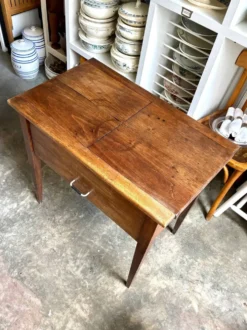 Meuble de métier, table en bois massif 2 tiroirs