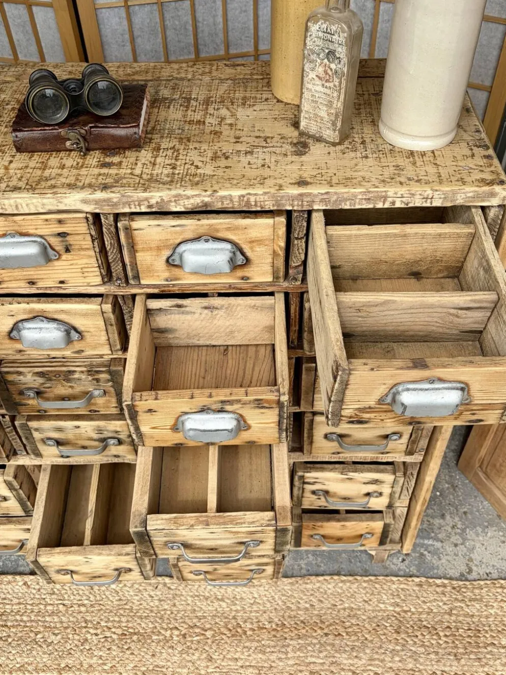 Meuble de métier 24 tiroirs