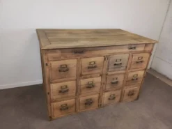 Meuble de métier à tiroirs