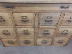 Meuble de métier à tiroirs