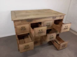 Meuble de métier à tiroirs