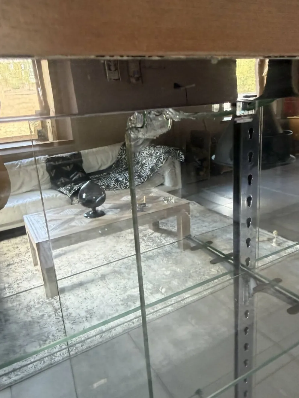 meuble de métier / vitrine de pharmacie