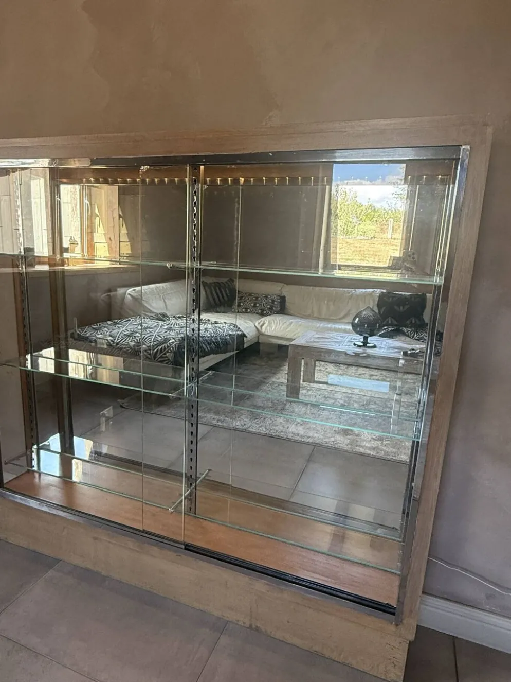 meuble de métier / vitrine de pharmacie