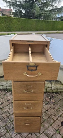 Meuble de notaire