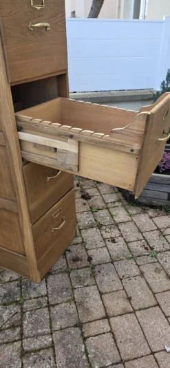 Meuble de notaire