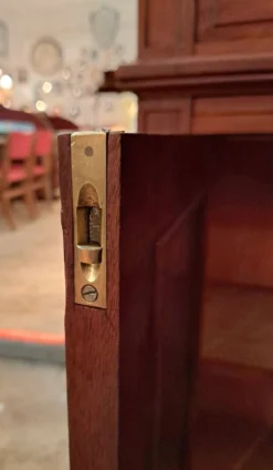 Meuble de notaire à clapets en acajou